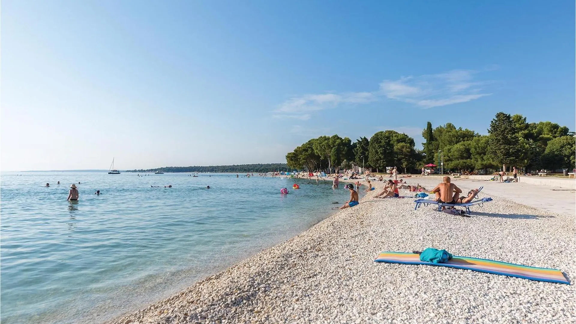 Beautiful Apartment In Barbariga Croatia