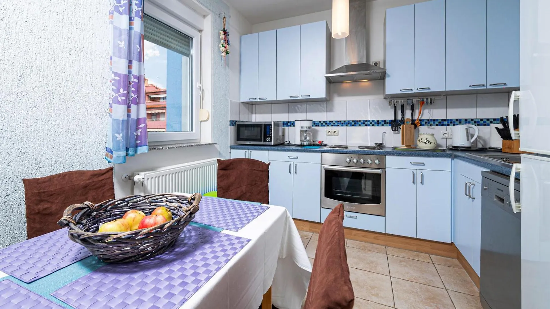 Beautiful Apartment In Barbariga Croatia