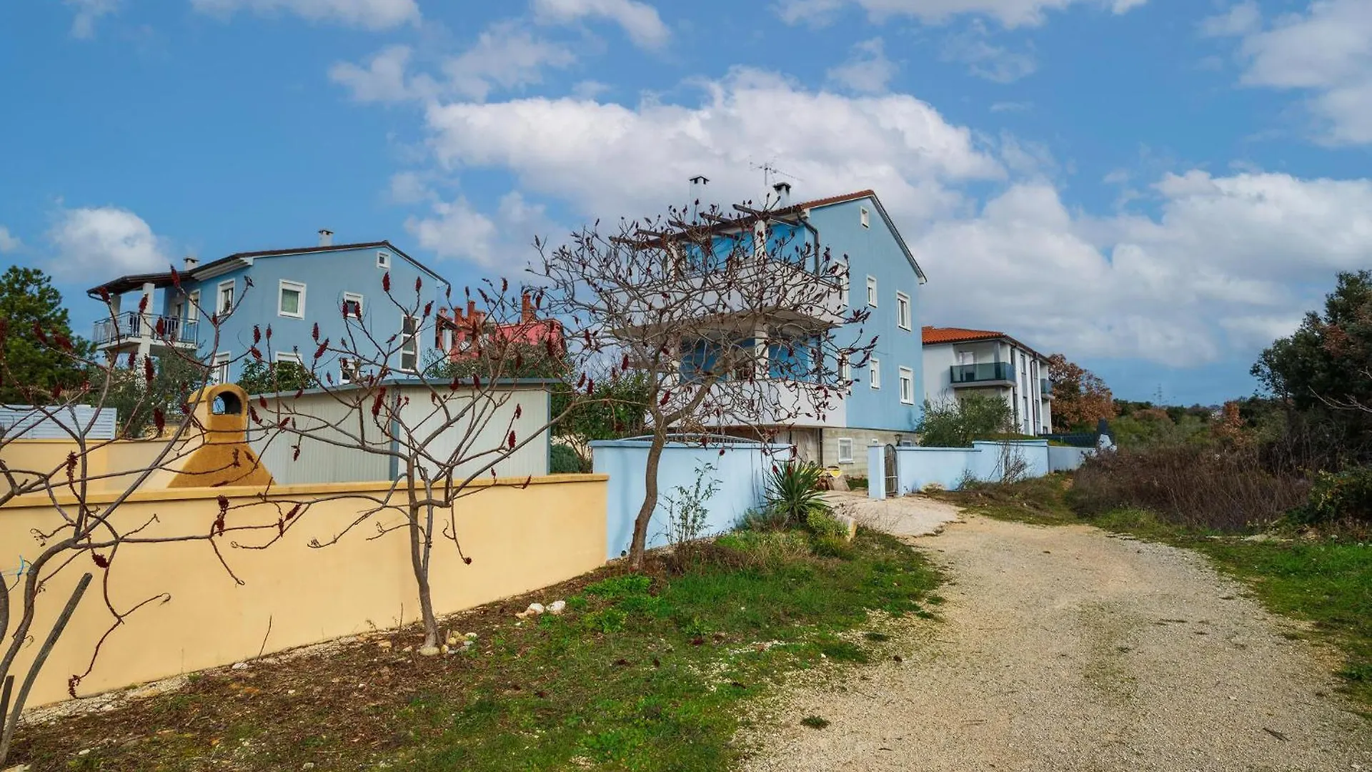 Beautiful Apartment In Barbariga Croatia